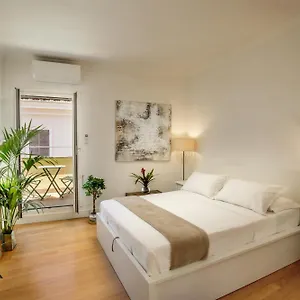 https://spanish-step-rooftop-boutique-apartment-rome.it-romehotels.com