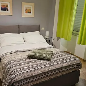 https://studio-flat-381.hotels-amalfi.com